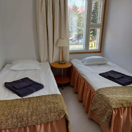 Hotel Korpi Bistro & *