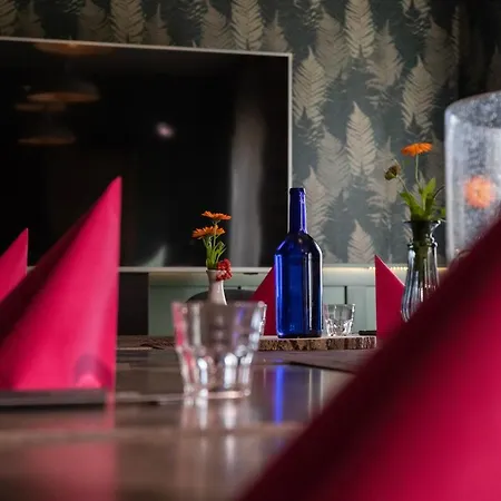 호텔 Korpi Bistro &