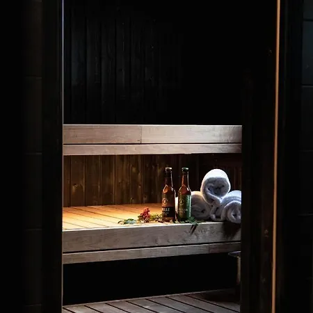 Korpi Bistro & Ξενοδοχείο Enonkoski